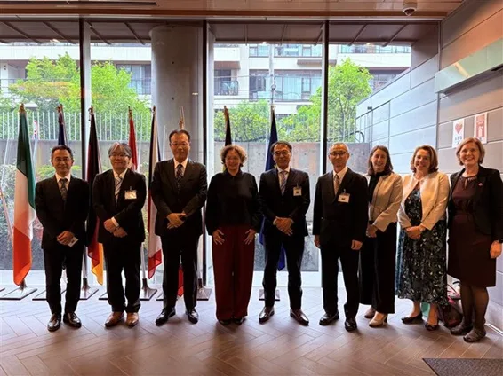 駐日欧州連合代表部にてスマート農業の取り組みをご紹介いたしました